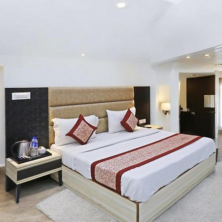 Hotel Almora Inn - Near By Delhi International Airport - With Free Airport Pickup And Drop 新德里 外观 照片